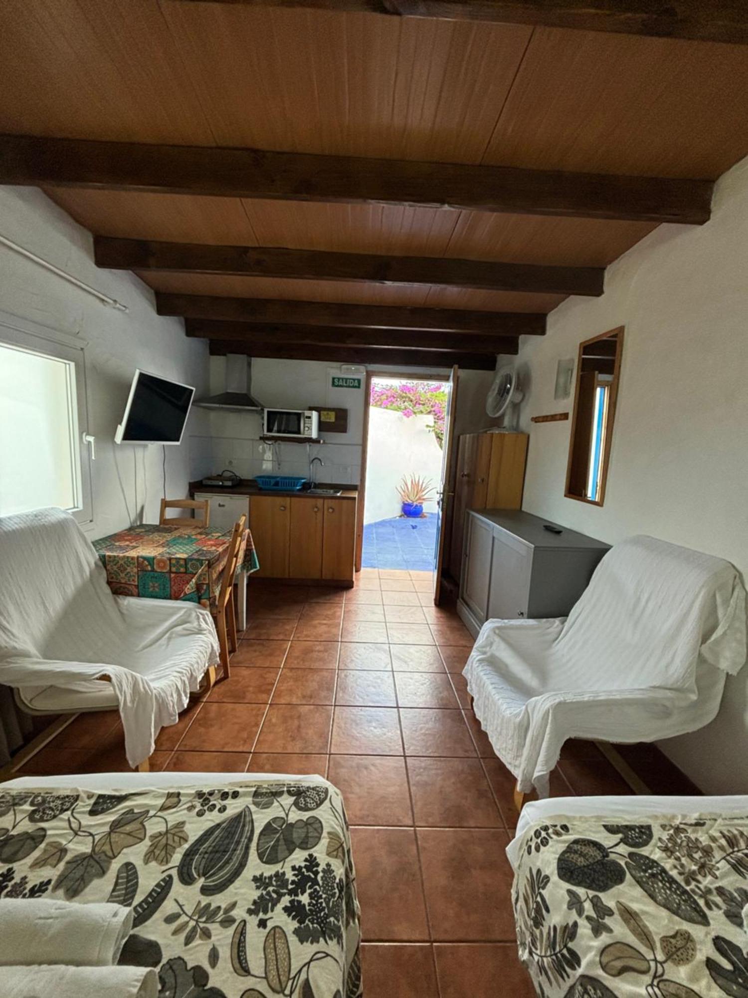 Apartamentos Y Habitaciones Villa Marina La Caleta  Ngoại thất bức ảnh