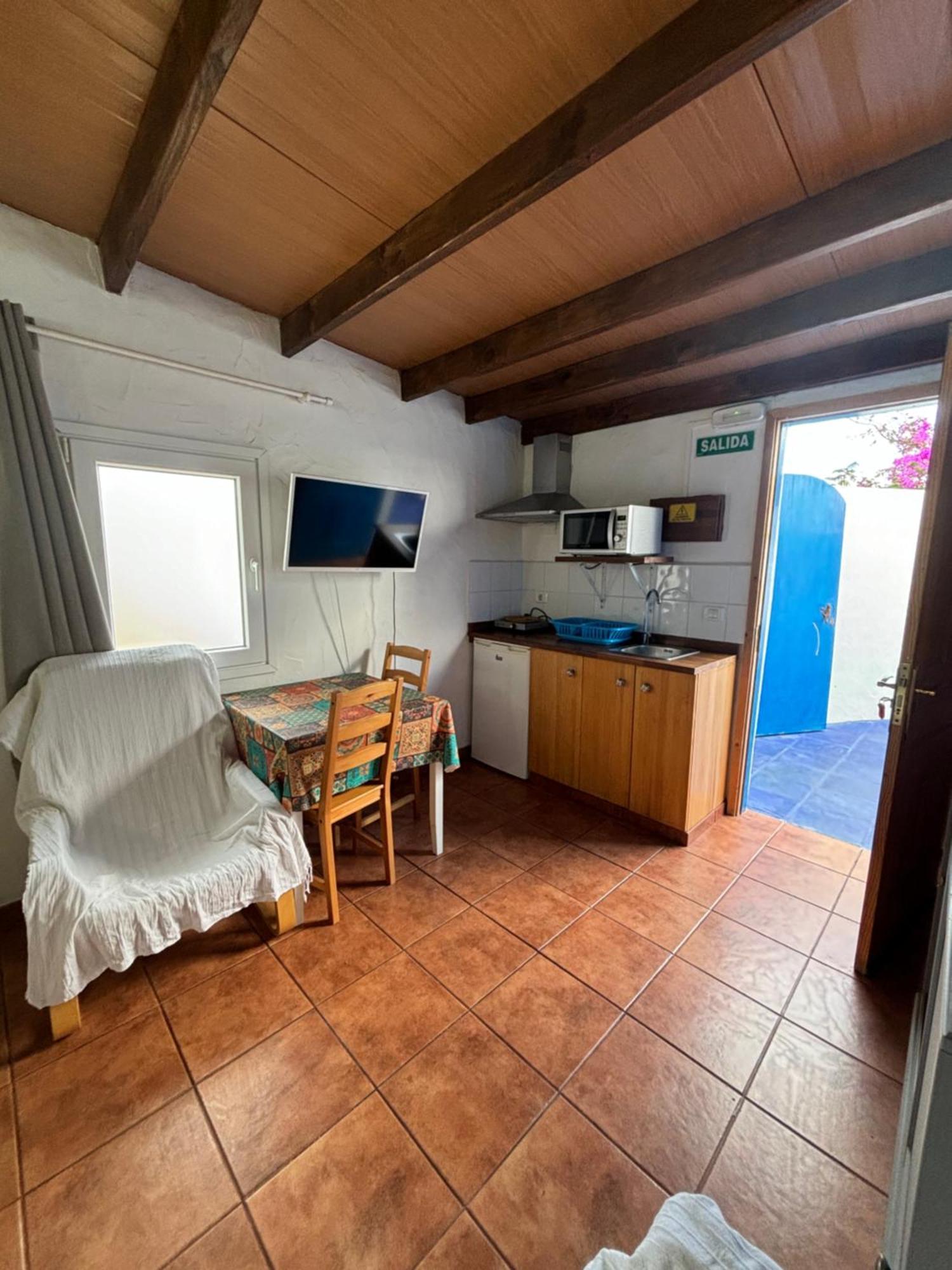 Apartamentos Y Habitaciones Villa Marina La Caleta  Ngoại thất bức ảnh